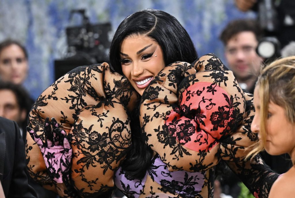 2026. aasta BET Awards esinejate nimekiri: Cardi B, Doechii ja palju muud