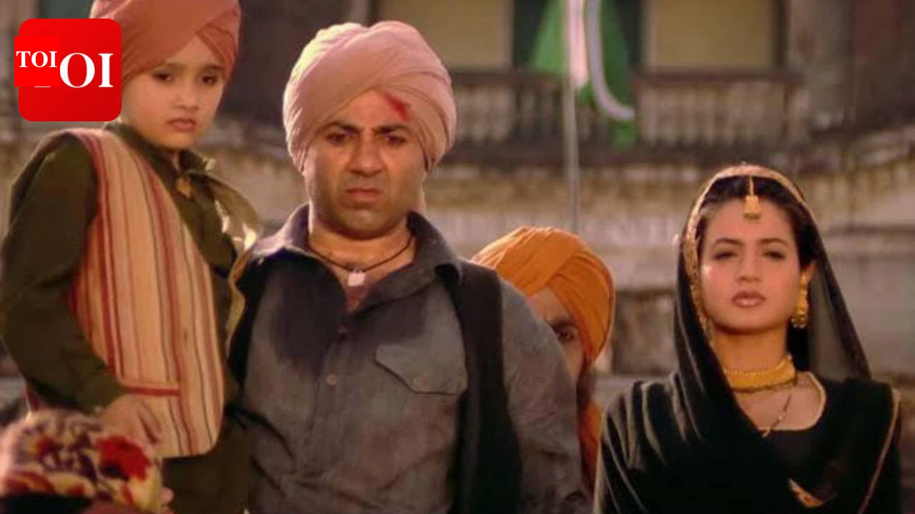 Ameesha Patel ütleb, et seadis kahtluse alla 17-aastase vanuselõhe Sunny Deoliga Gadaris: "Vanusevahed on täiesti korras, kui lugu neid vajab" | Hindi filmiuudised