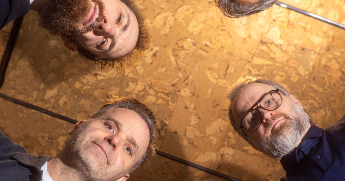 Death Cabi Ben Gibbard abielulahutuse talumisest ja taas indie'st minekust