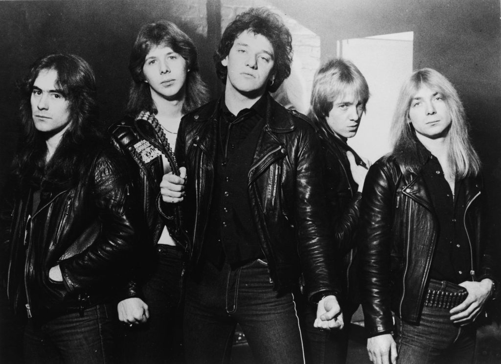 Iron Maiden rakendab Pariisi näitusel telefonivaba ala