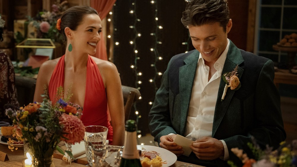 "Isabelle'i kõnepostisõnumid": Zoey Deutch ja Nick Robinson Spark