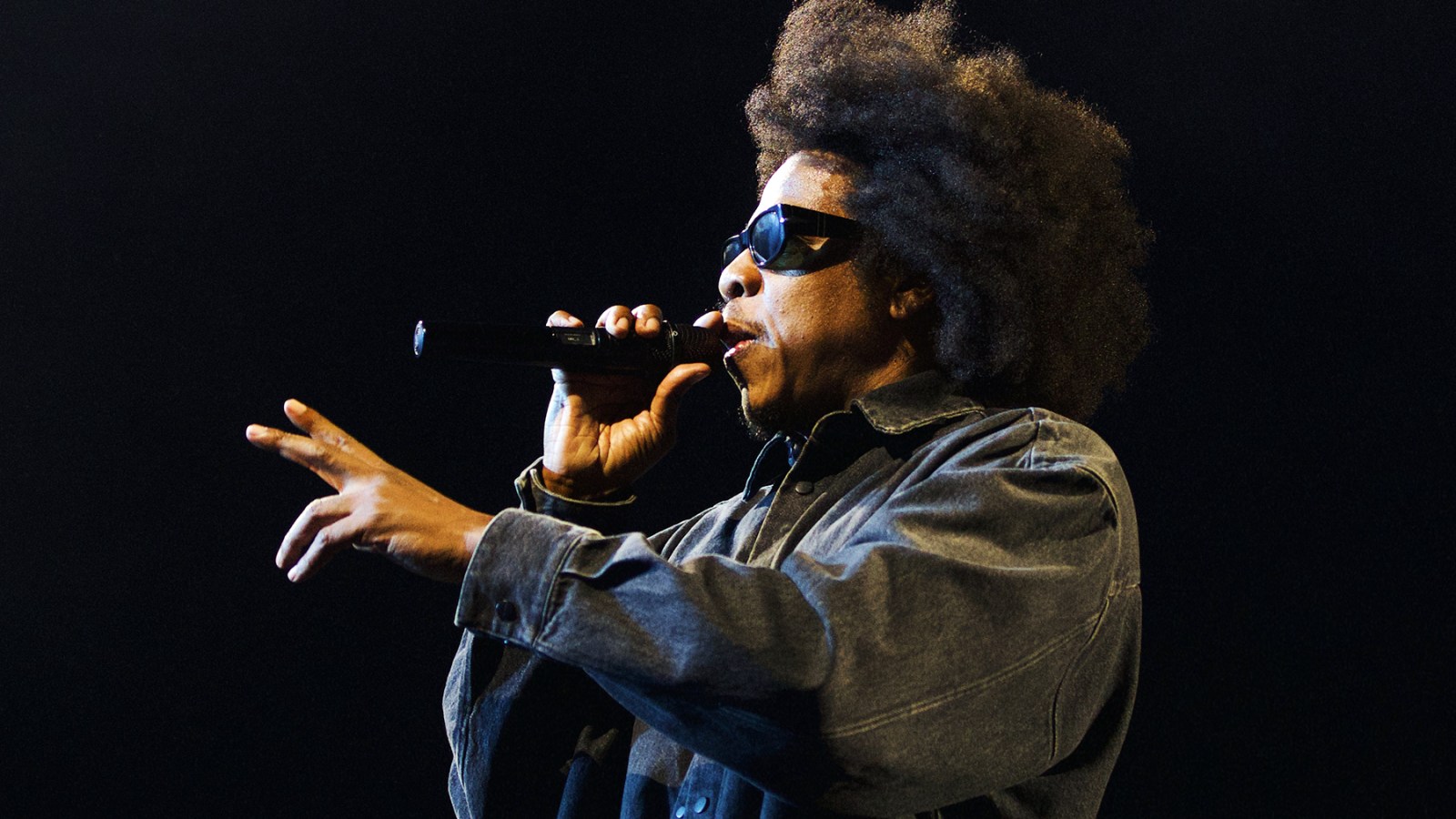 Jay-Z Roots Picnic Freestyle võtab sihikule Drake'i ja tema enda pärandi