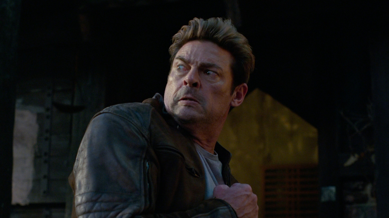 Karl Urban improviseeris ühe Mortal Kombat 2 naljakama hetke