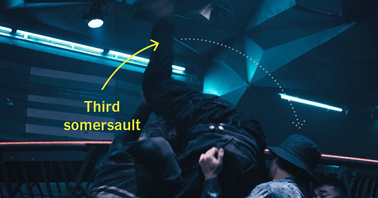 Kuidas "raevukas" hüppab läbi metsiku action-stseeni