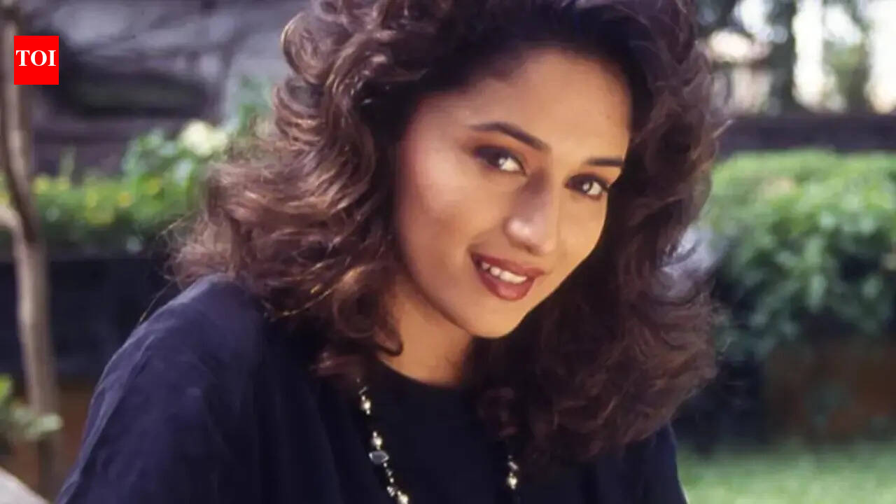 Madhuri Dixit meenutab, et tal oli tööstusele sisenedes kehahäbi: "Nad mõistavad sind hukka kaalus juurde võtmise pärast, otsustavad siis, kui kaotate kaalu."
