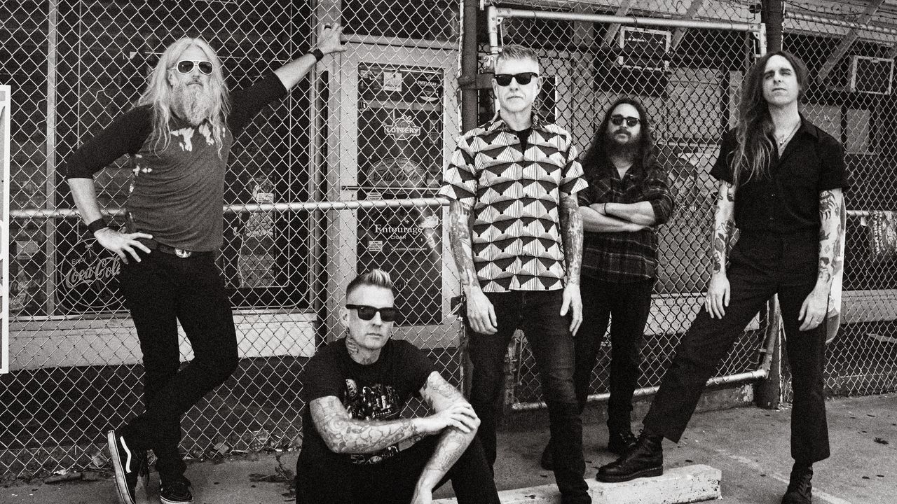 Mastodon austab Brent Hindsi esimeses loos pärast esimehe surma