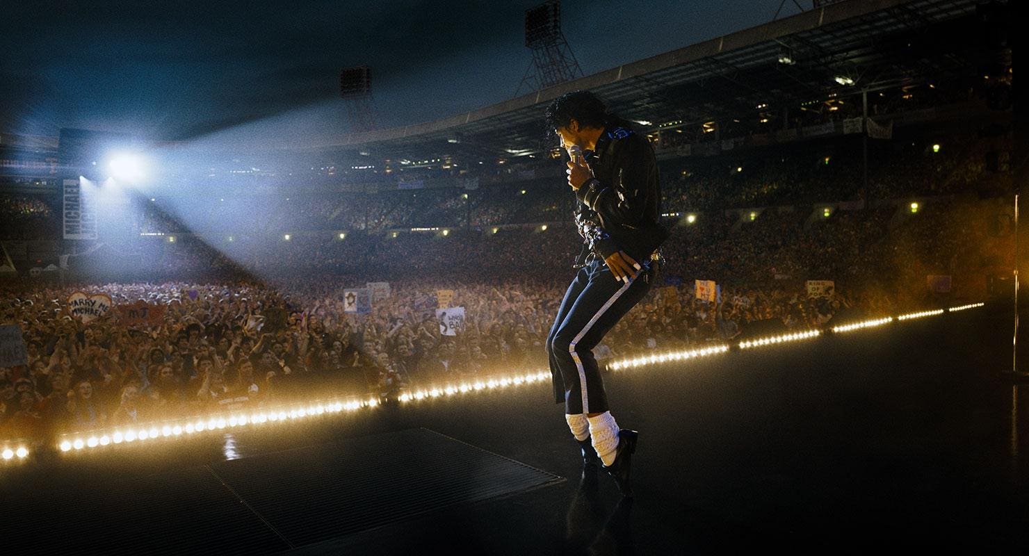 "Michael" on nüüd voogesitus – kuidas vaadata kodus Michael Jacksoni eluloofilmi