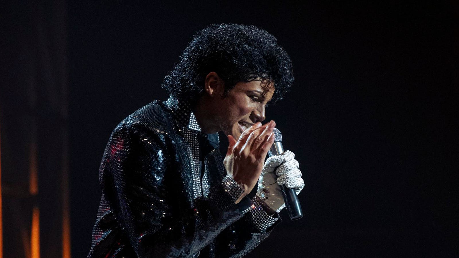 "Michael" on valmis purustama "Bohemian Rhapsody" rekordi pärast 900 miljoni dollari ületamist kassades