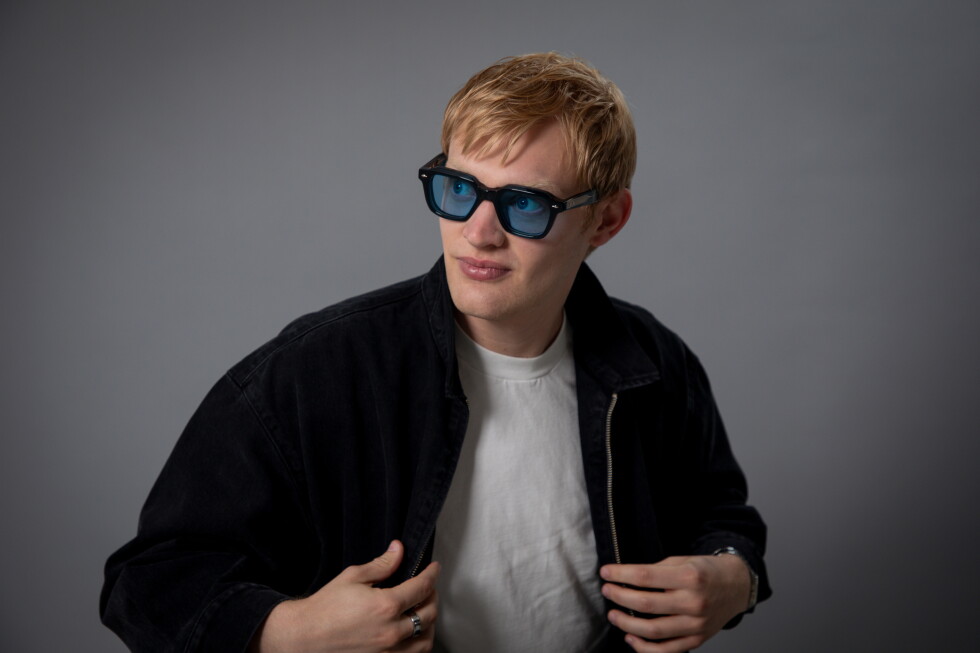 "Obsession" taga: Curry Barkeri indie-hitt võttis rohkem kui soovi