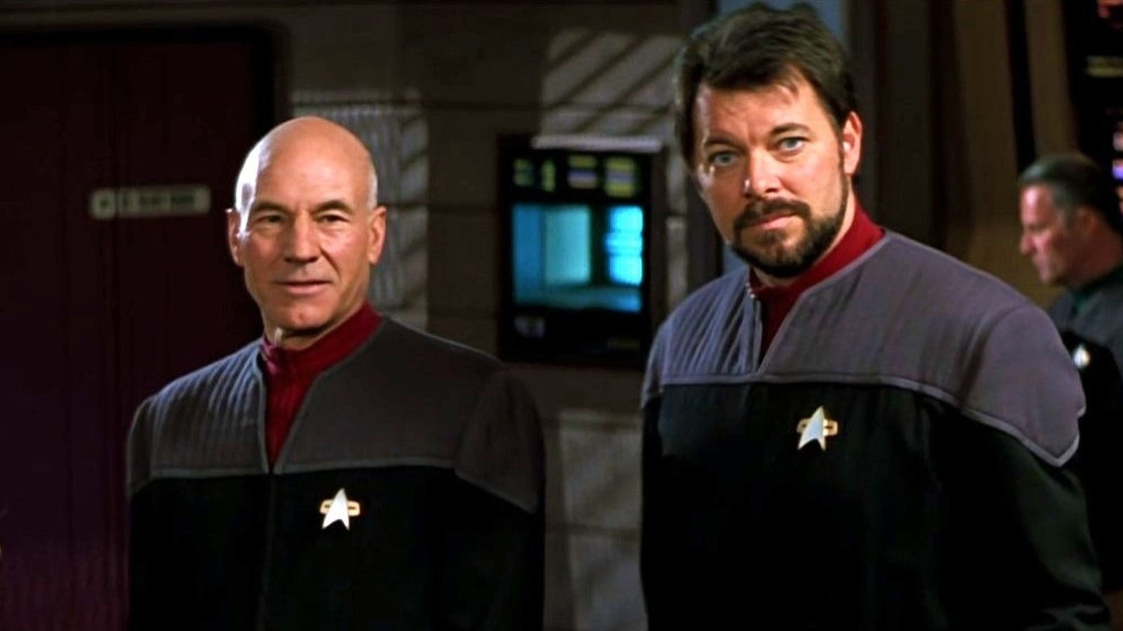 Star Treki Nemesise näitlejad süüdistavad filmi ebaõnnestumises režissööri