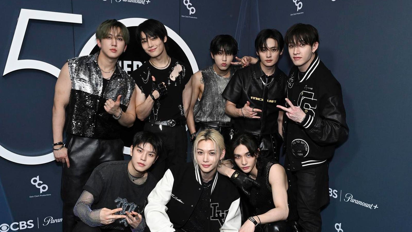 Stray Kids kuulutab välja uue laulu, tagasituleku ja maailmaturnee