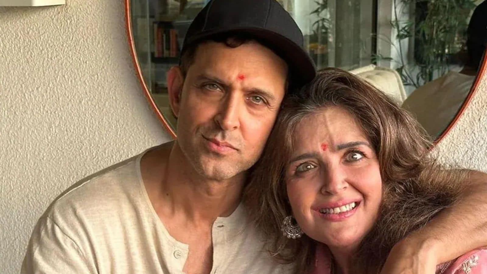 Sunaina Roshan paljastab, et Hrithik veetis öö templis palvetades pärast seda, kui tema dieet oli peaaegu koomasse viinud
