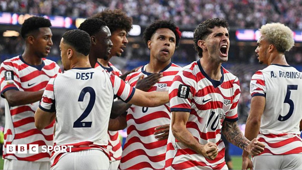 Folarin Balogun of the United States celebrates scoring his team's third goal