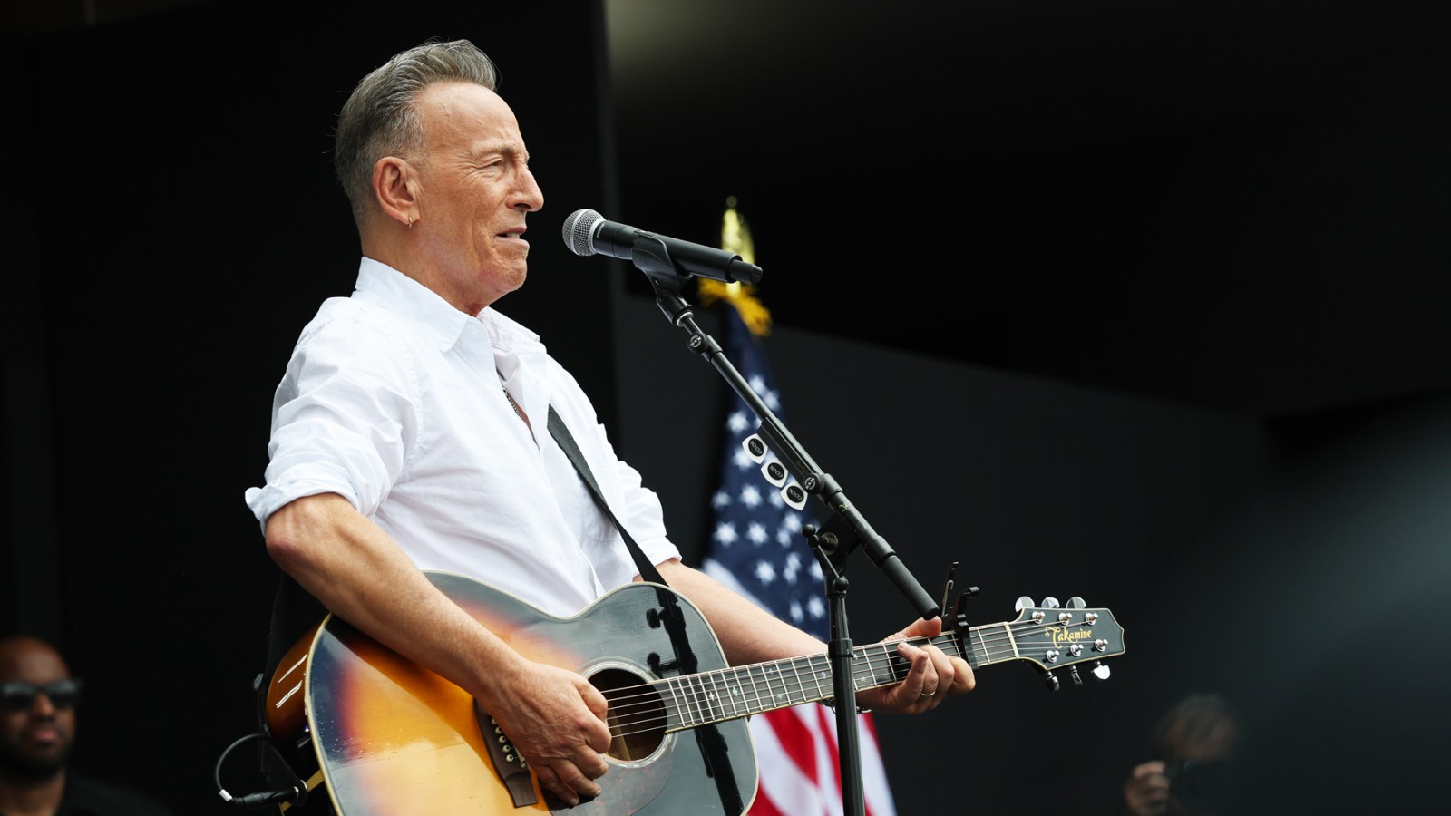 Vaadake, kuidas Bruce Springsteen laulab Barack Obama jaoks "Lootuse ja unistuste maa".