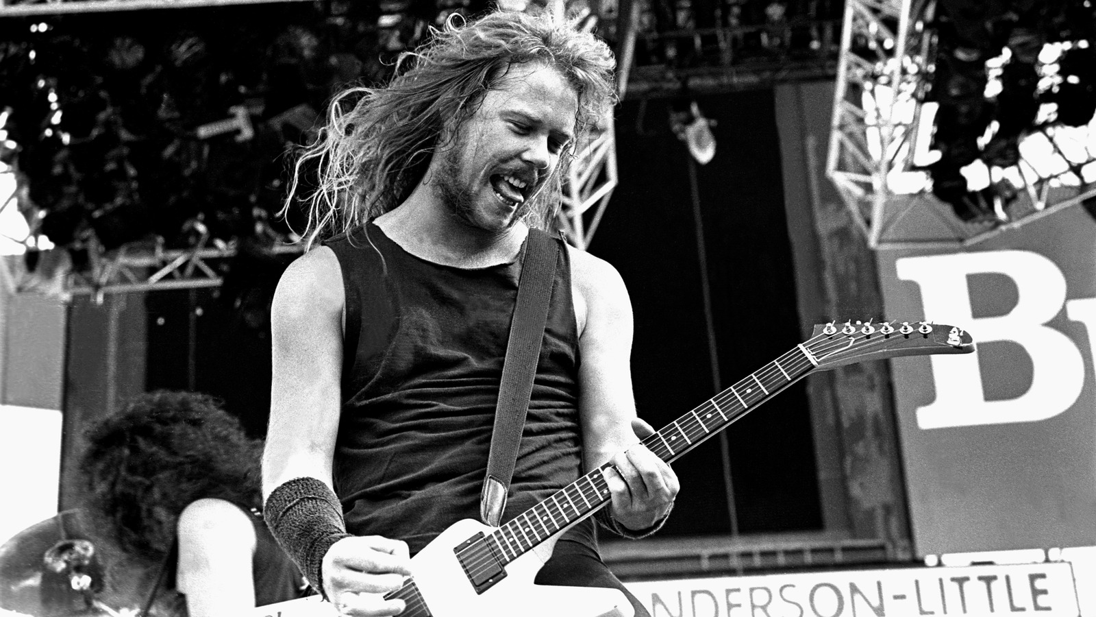 Viis korda metalbändid leiutasid klassikalisi rokilugusid paremaks